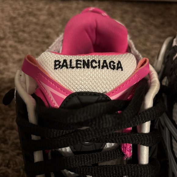 Balenciaga runners Men's Sneakers in Pink, Gray, and White - Picture 4 of 5
